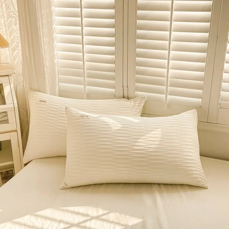 Seersucker Fabric Bedding Set — Soft-Touch Cotton Duvet & Pillowcases — Lifestyle 5