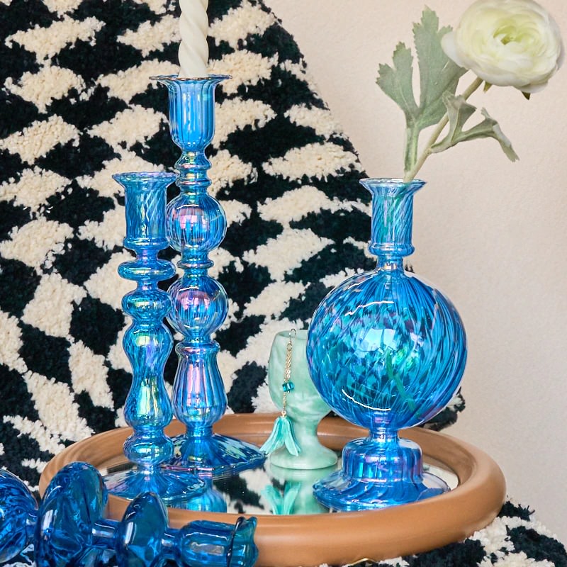 Sculptural styling