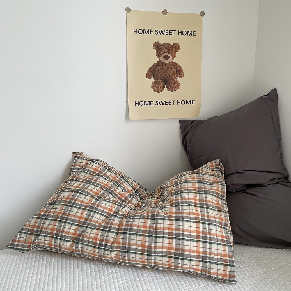 Vintage Pillowcase Cover — Vintage-Style Pillowcase for Bedding Refresh — Lifestyle 7