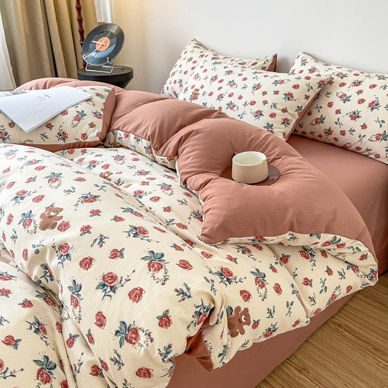 Vintage Red Roses Bedding Set — Soft-Touch Cotton Duvet & Pillowcases — Front view