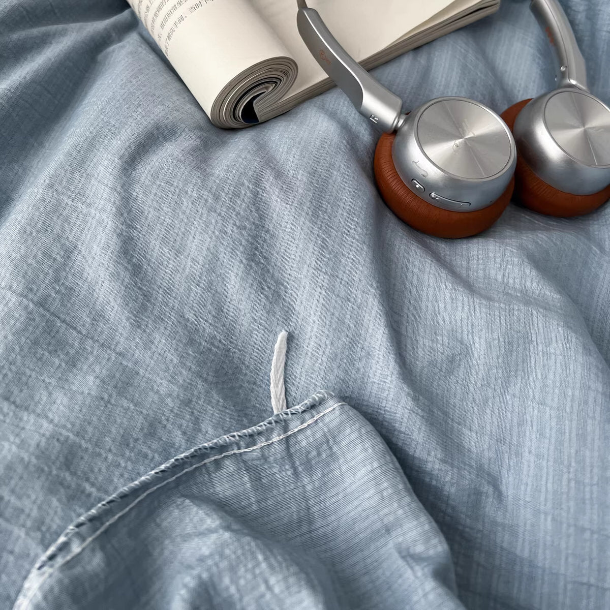 Ditsy Floral & Sky Blue Bedding Set — Washed-Texture Duvet Cover for a Layered Bedroom — Lifestyle 2