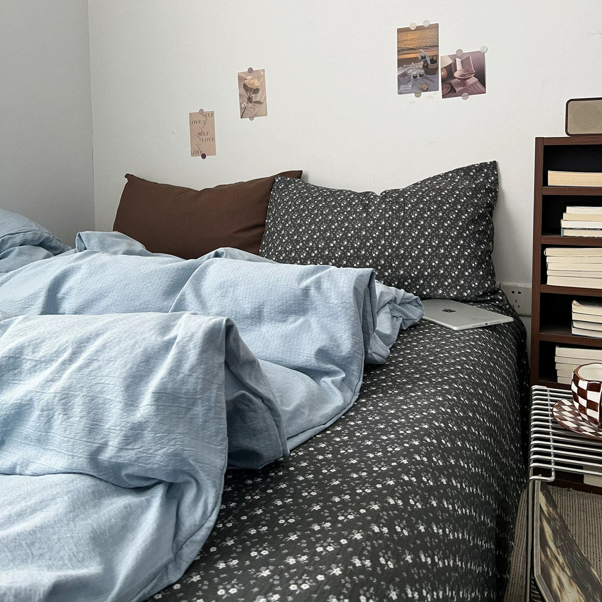 Ditsy Floral & Sky Blue Bedding Set — Washed-Texture Duvet Cover for a Layered Bedroom — Front view