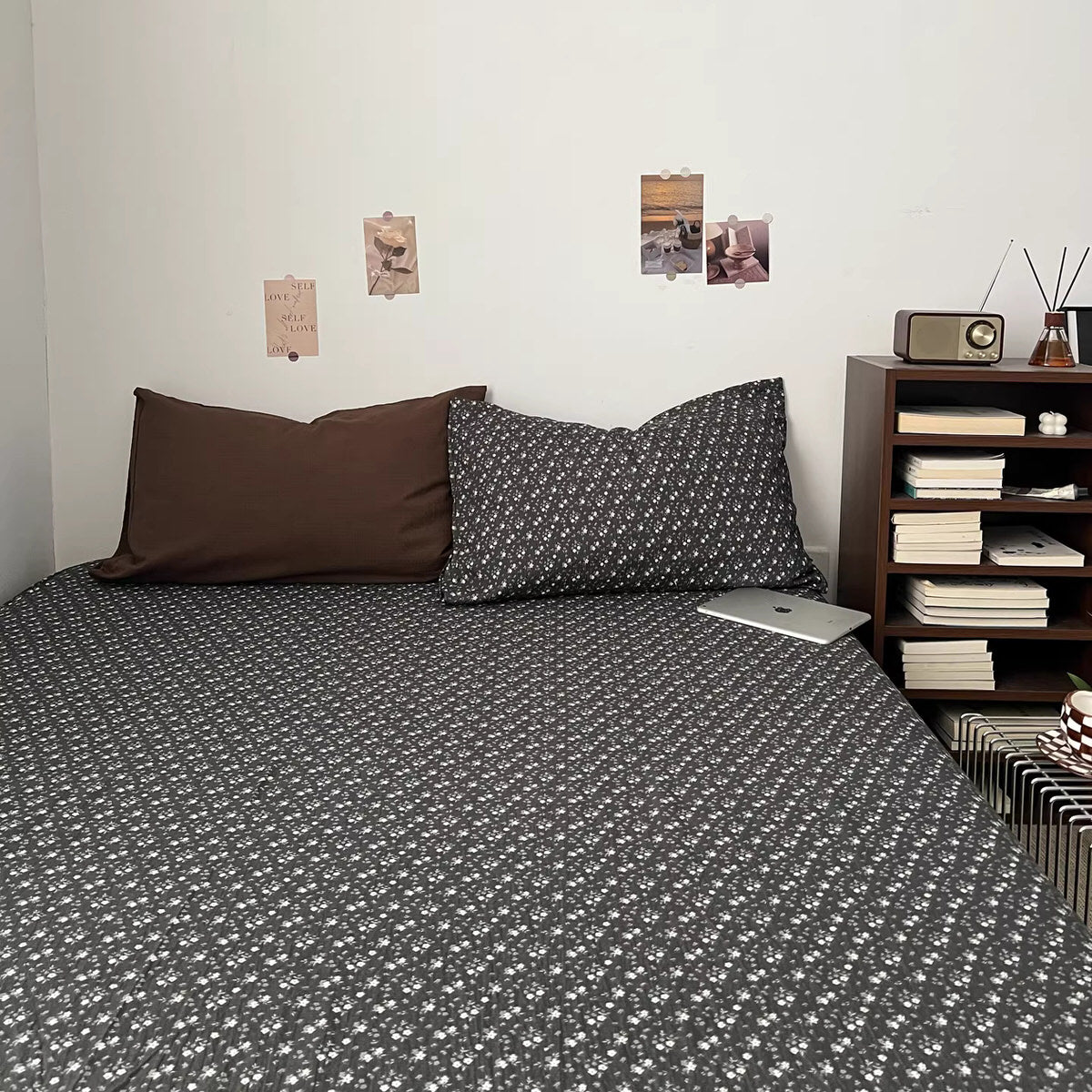 Ditsy Floral & Sky Blue Bedding Set — Washed-Texture Duvet Cover for a Layered Bedroom — Lifestyle 4