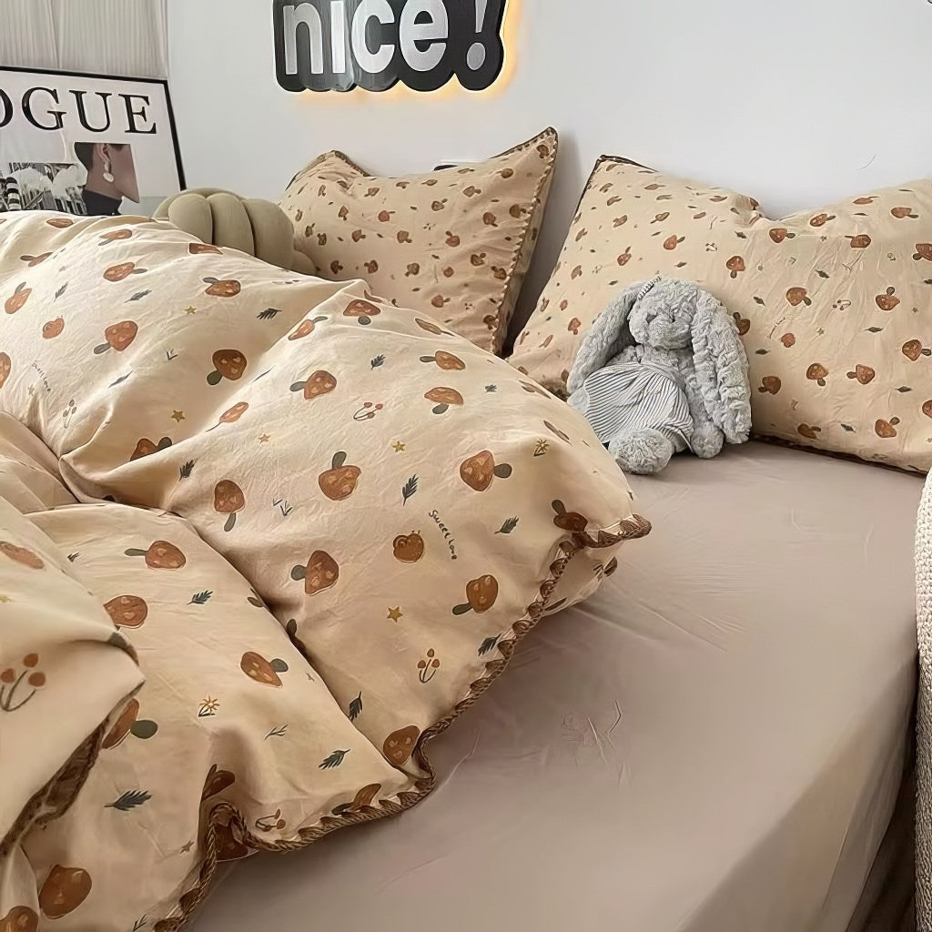 Vintage Forest Mushrooms Fall Bedding Set — Soft-Touch Cotton Duvet & Pillowcases — Lifestyle 2