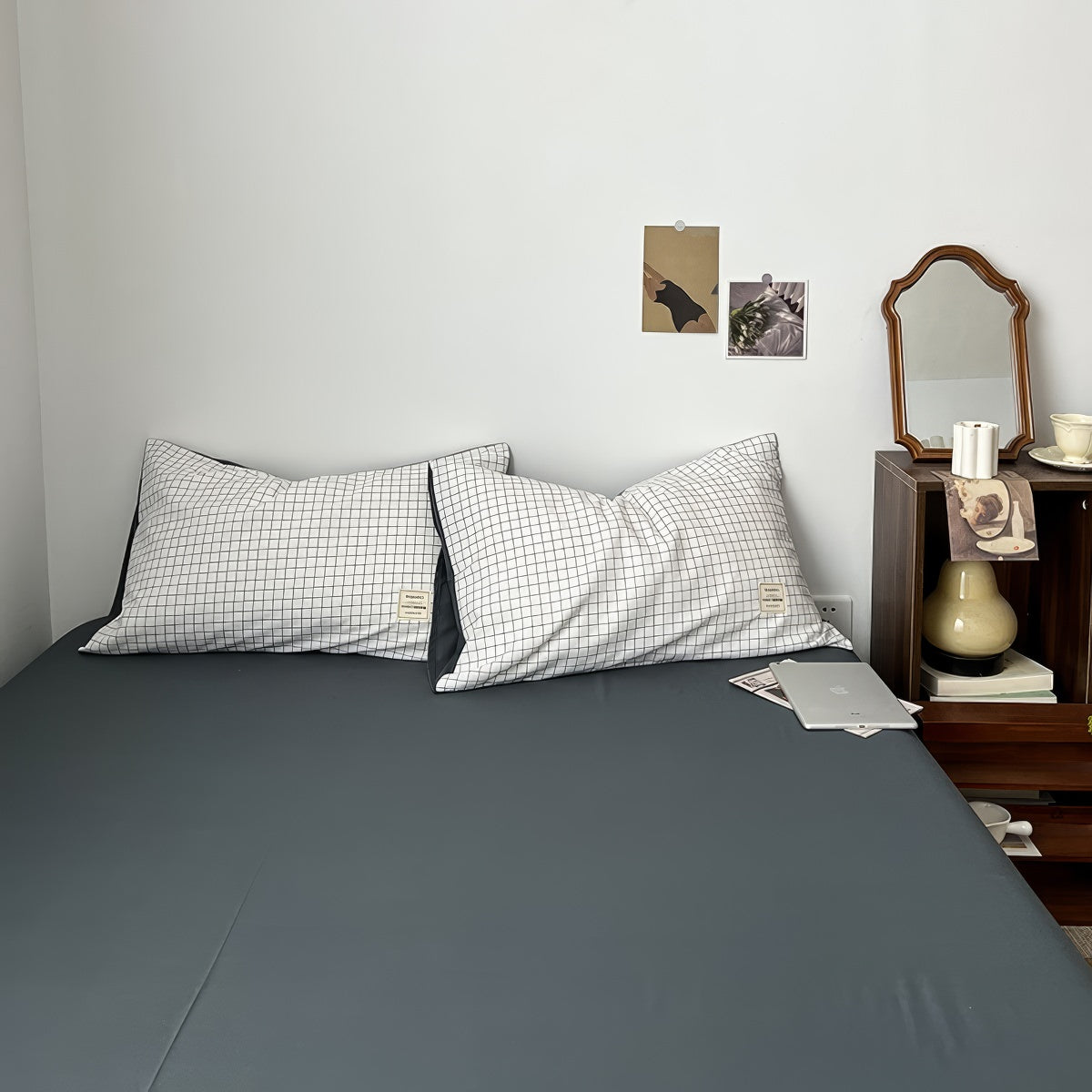 Minimalist White Grid Bedding Set — Soft-Touch Cotton Duvet & Pillowcases — Lifestyle 4